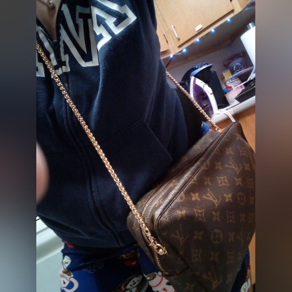 Louis Vuitton crossbody bag - Picture 16 of 16